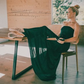 Tina Dickow: Balancing on Sharp Edges