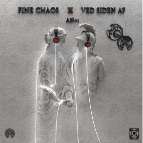 Fine Chaos: Ved Siden Af
