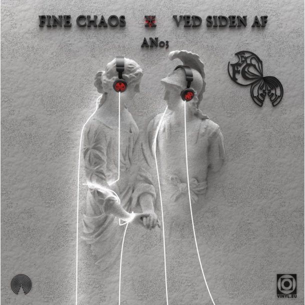Fine Chaos: Ved Siden Af